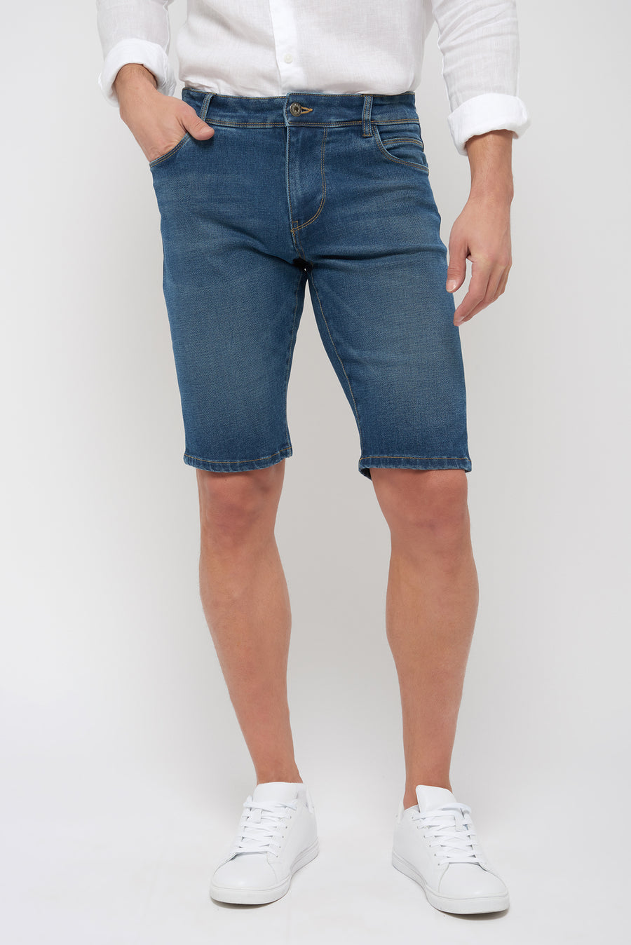 Recycled jean shorts - Slim fit - Light tone